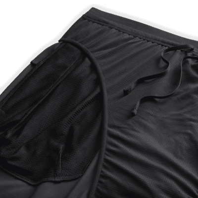 Nike Nike StridePantalón Corto De Running Dri-FIT De 18 cm Con Malla Interior - Hombre