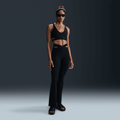 Nike Nike Zenvy RibSujetador Deportivo De Sujeción Ligera Con Almohadilla - Mujer