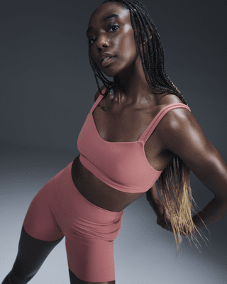 Nike Nike Zenvy StrappySujetador deportivo de sujeción ligera con almohadilla - Mujer