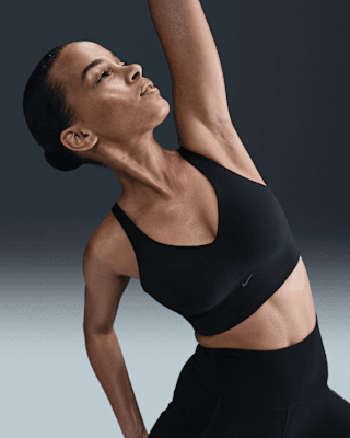 Nike Sujeción media Nike AlateSujetador deportivo con almohadilla y escote alto - Mujer