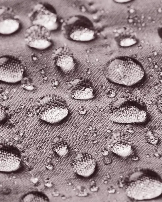 Under Armour Chaleco UA Drive Pro Storm Lightweight Insulated Para Hombre  