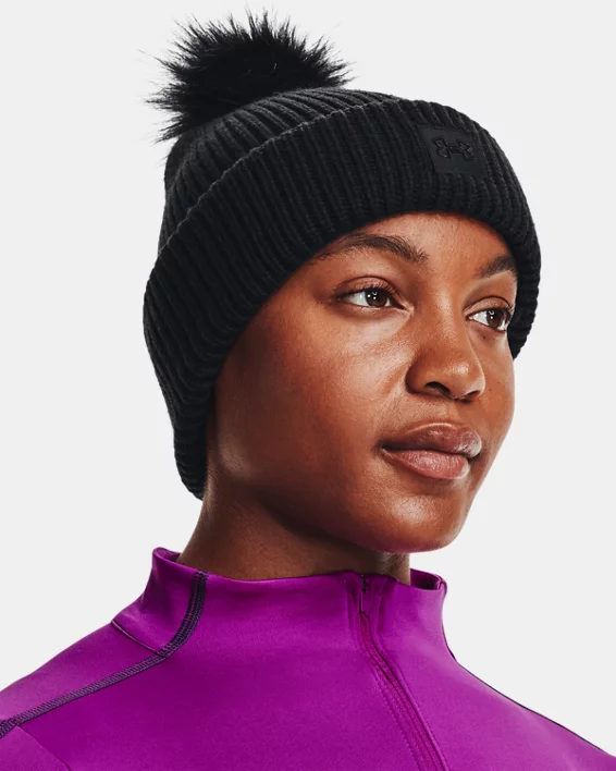 Under Armour Gorro Con Doblez Y Pompón UA Halftime Para Mujer  