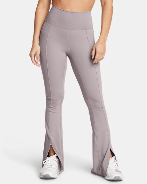 Under Armour Pantalón UA Meridian Kick Flare para mujer  