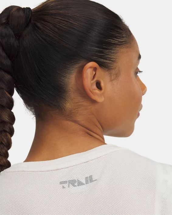 Under Armour Parte De Arriba De Manga Corta UA Trail Run Para Mujer  