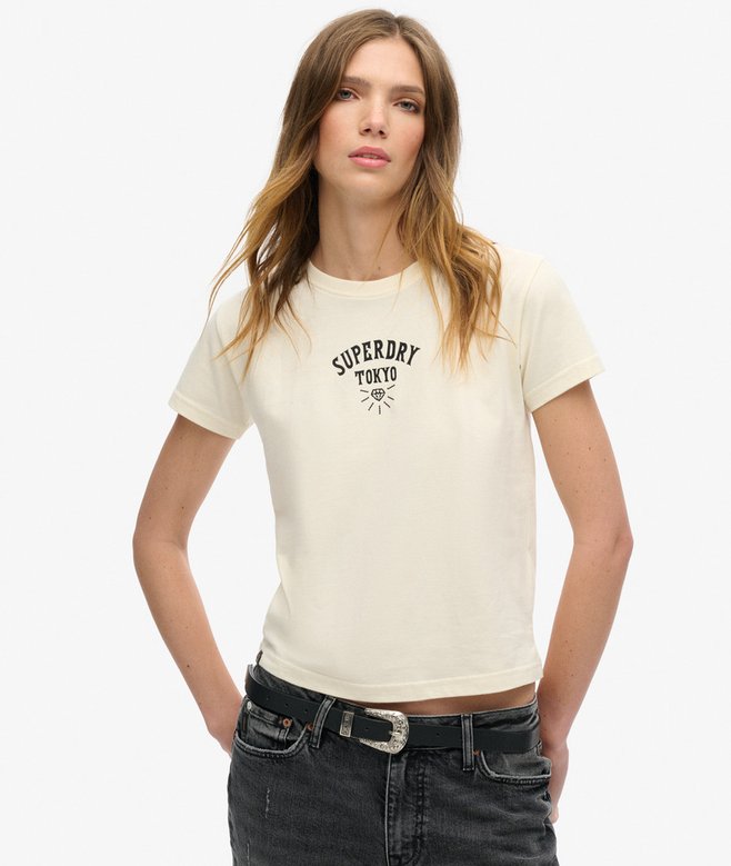 Superdry Camiseta Ajustada Con Strass Y Motivo De Tatuaje