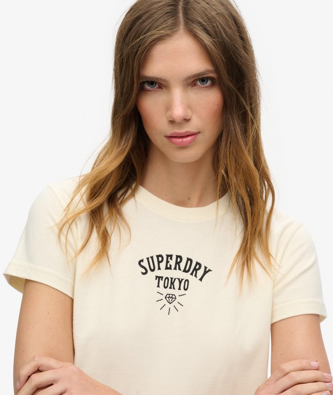 Superdry Camiseta Ajustada Con Strass Y Motivo De Tatuaje