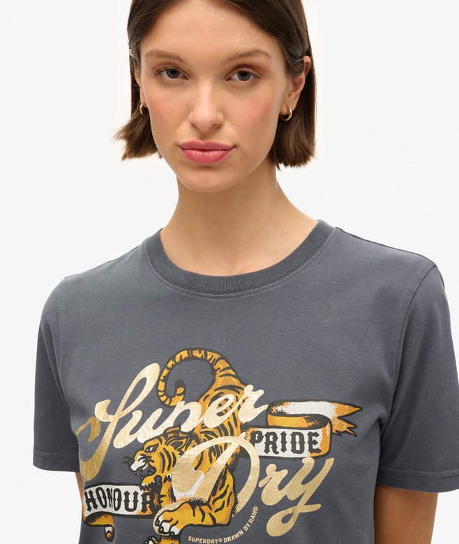 Superdry Camiseta De Corte Relajado Con Motivo De Tatuaje Script