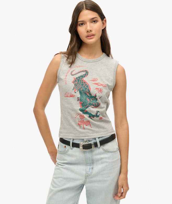 superdry Camiseta de tirantes ajustada Superdry x Komodo Kailash Dragon