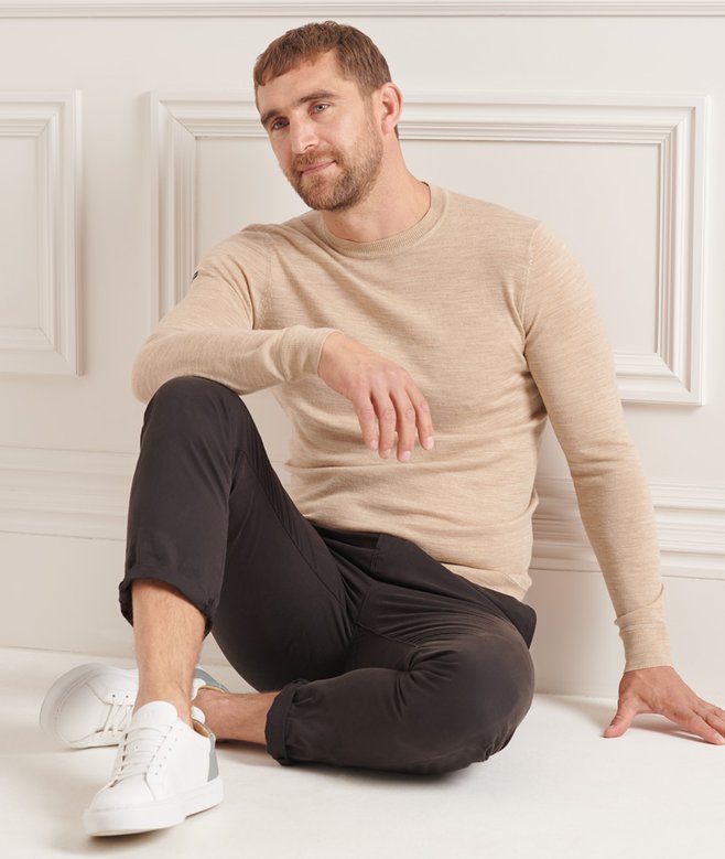 superdry Jersey de cuello redondo en lana merino Studios