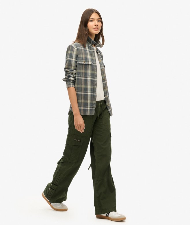 Superdry Pantalones Cargo De Pernera Ancha Y Talle Bajo