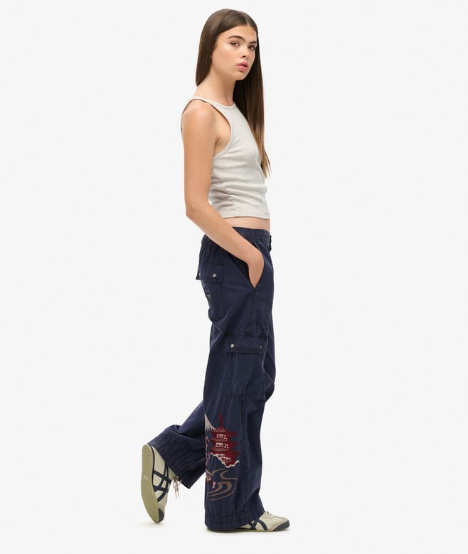 Superdry Pantalones Cargo De Talle Bajo Con Bordado