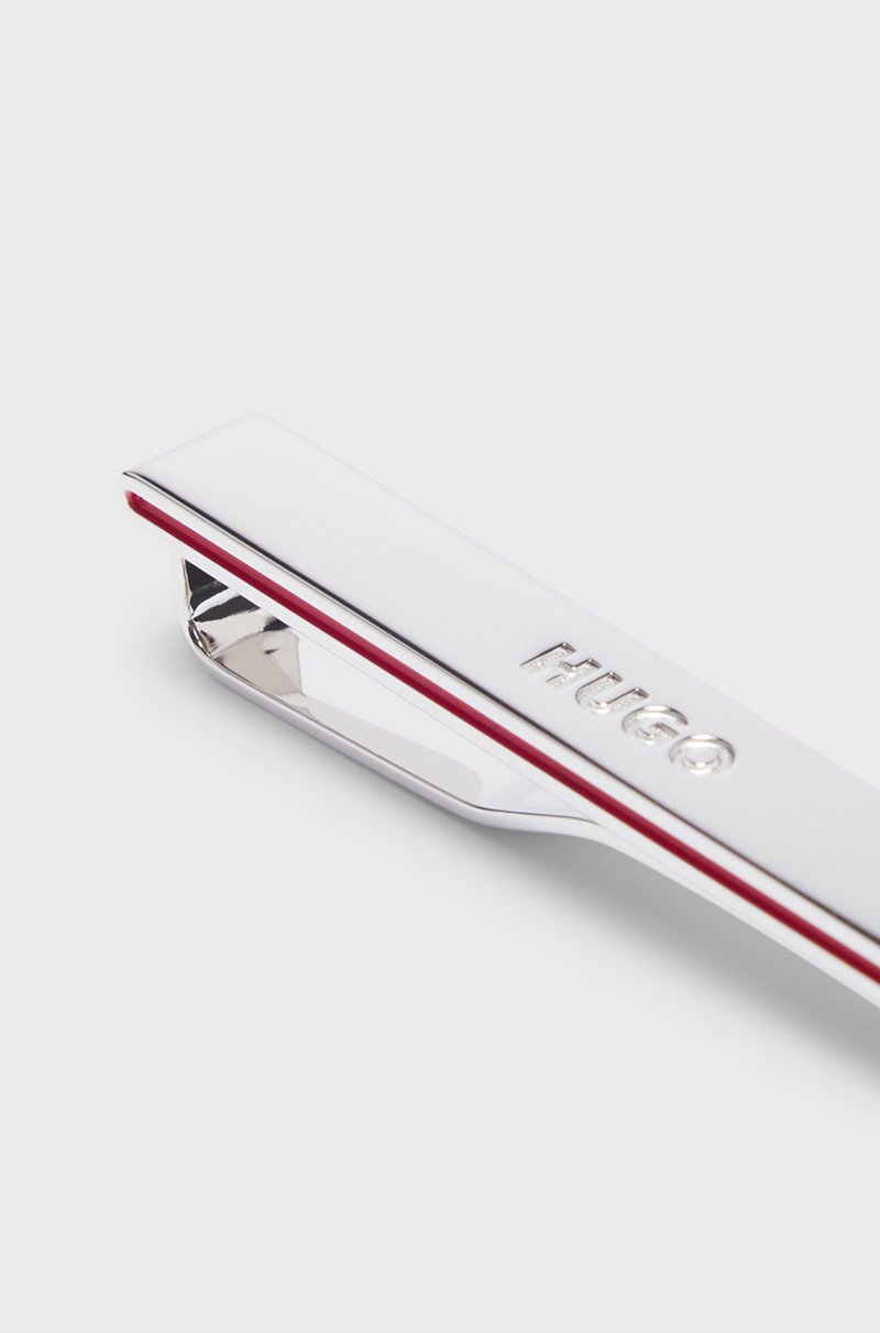 Hugo Boss Alfiler De Corbata Con Logo En Latón Pulido Con Detalles En Rojo