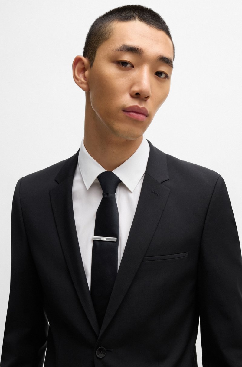 Hugo Boss Alfiler De Corbata Con Logo En Latón Pulido Con Detalles En Rojo