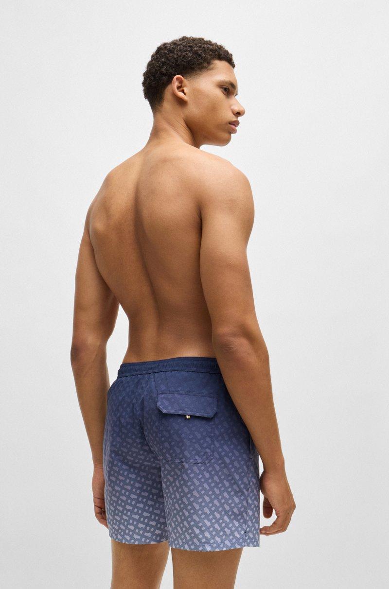 Hugo Boss Bañador Con Insignia De Logo Y Estampado De Monogramas En Degradado
