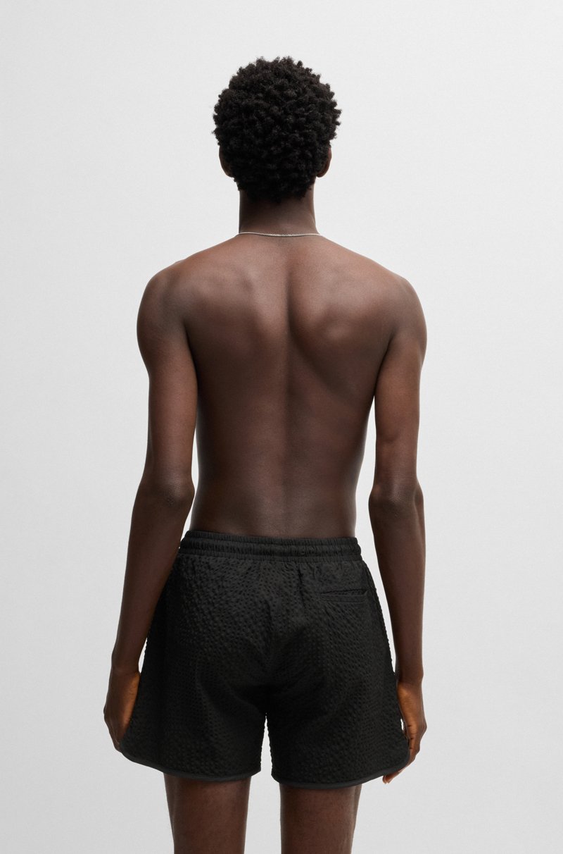 Hugo Boss Bañador Tipo Shorts Con Estructura De Rejilla Y Logo Apilado Bordado