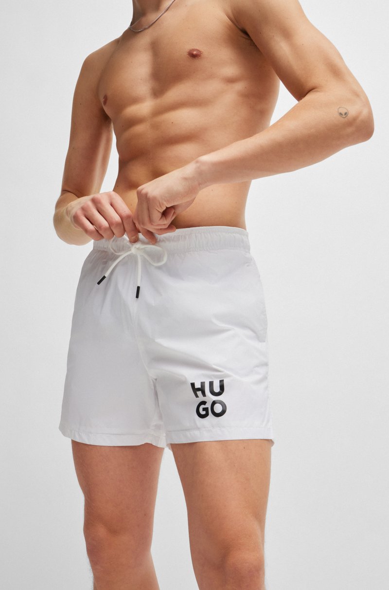 Hugo Boss Bañador Tipo Shorts Con Forro Integral Y Logo Apilado