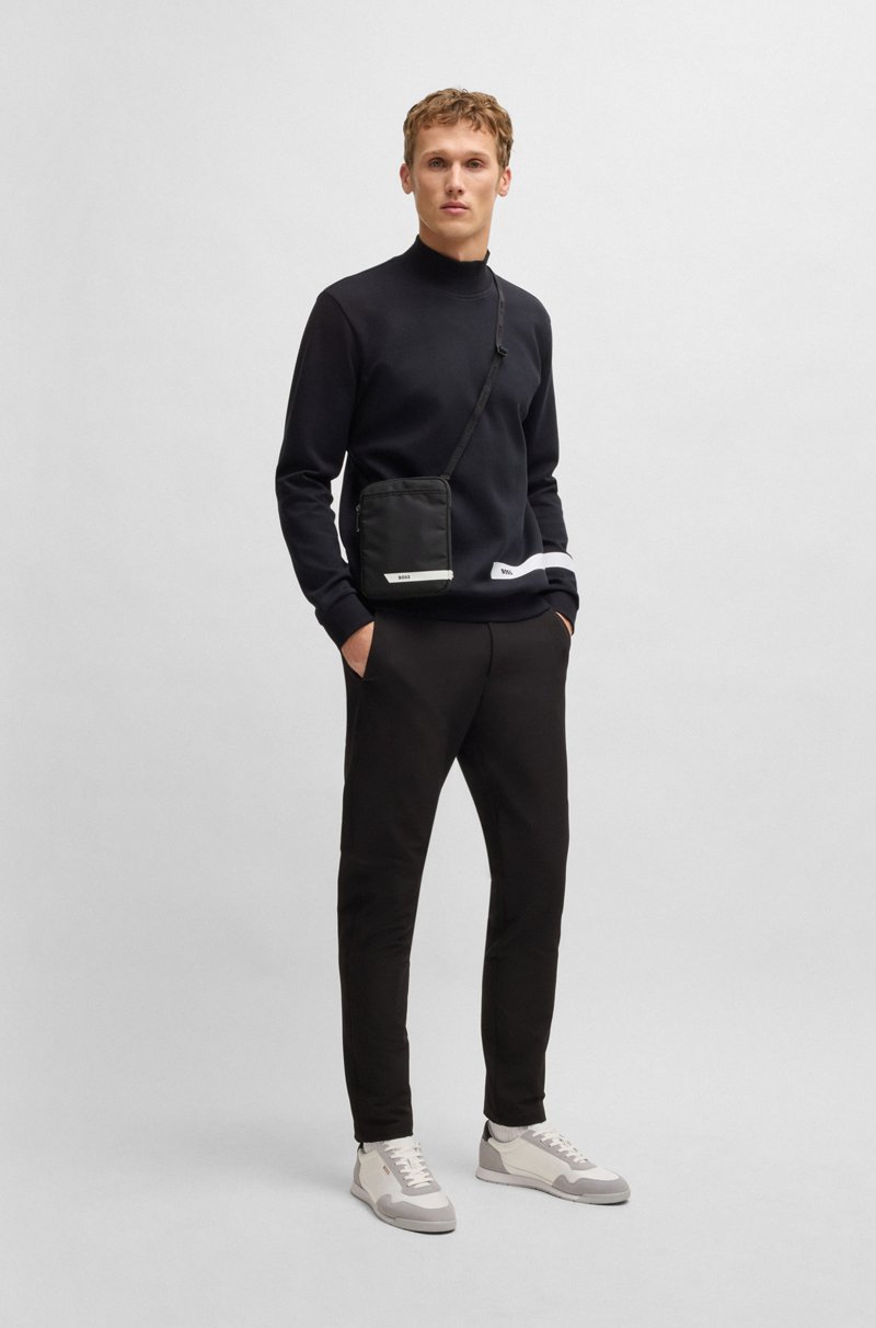 Hugo Boss Bolsito Para Colgar Al Cuello De Tejido Estampado Con Raya Y Logo