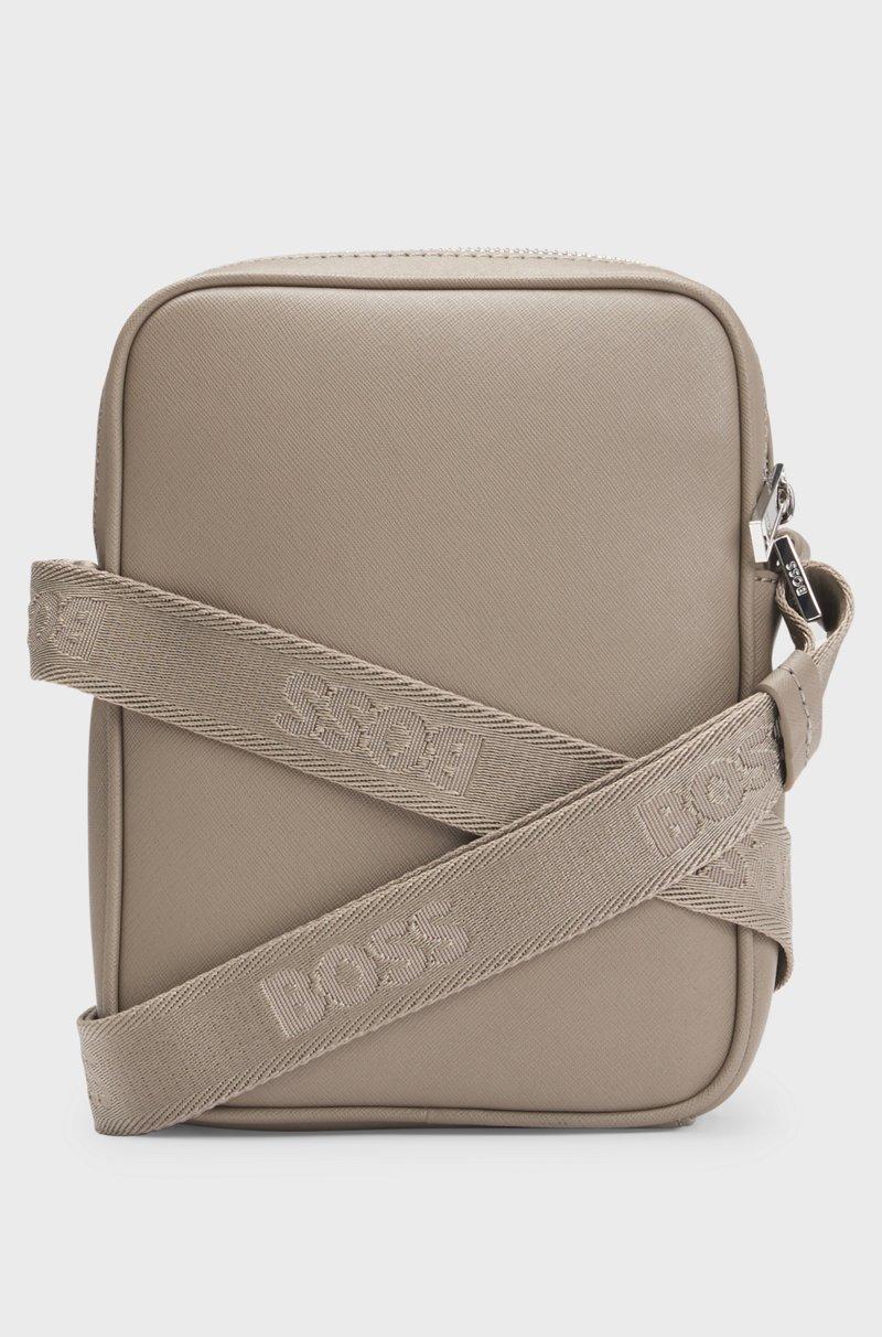 Hugo Boss Bolso Mensajero Con Raya De La Marca Y Detalle De Logo