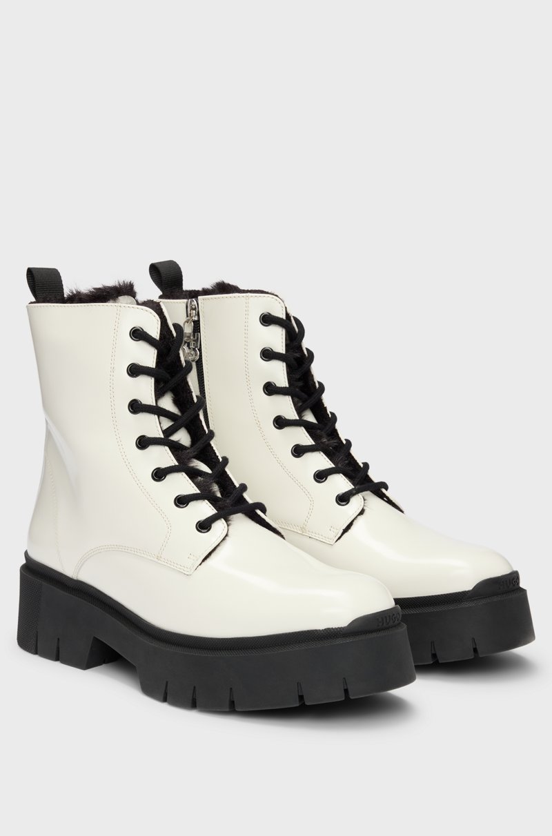 Hugo Boss Botas de piel sintética con logo en el cursor de la cremallera