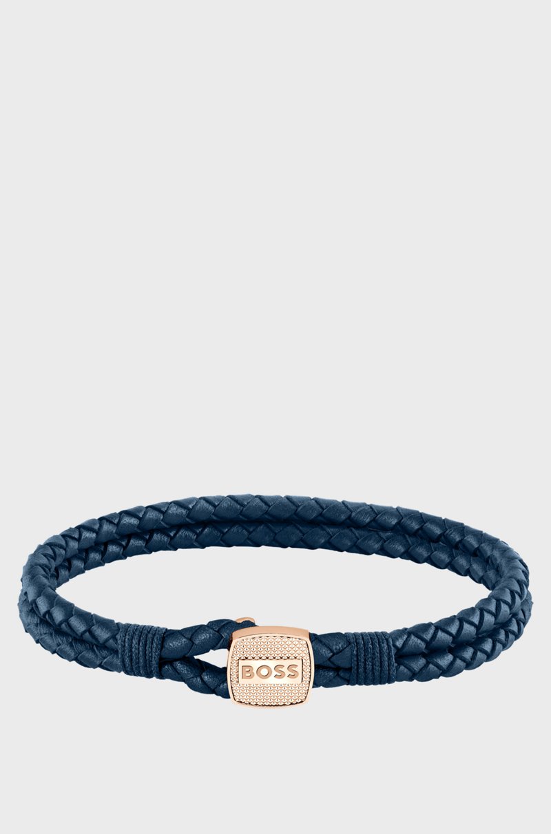 Hugo Boss Brazalete azul de piel trenzada con cierre dorado