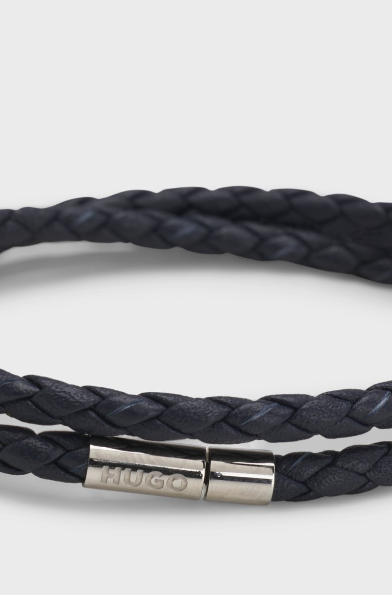 Hugo Boss Brazalete Doble De Piel Trenzada Con Logo En El Cierre Metálico