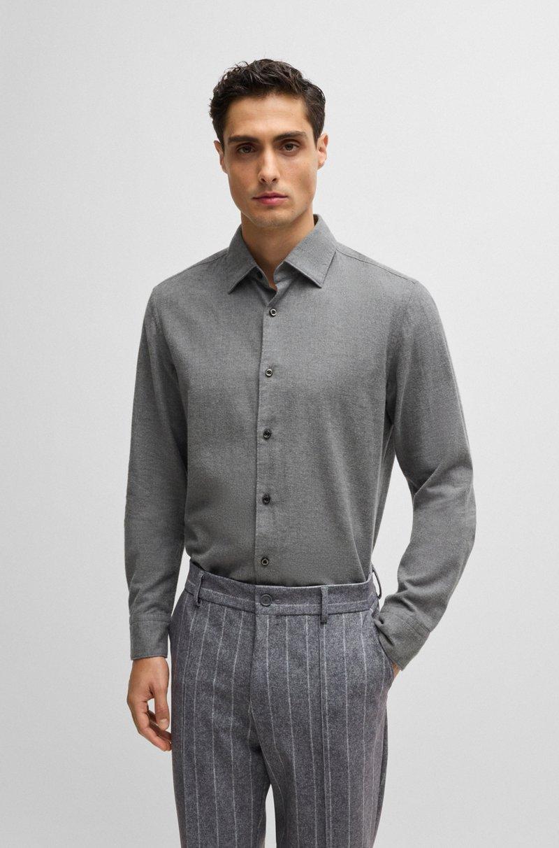 Hugo Boss Camisa casual fit en sarga de algodón con cuello Kent