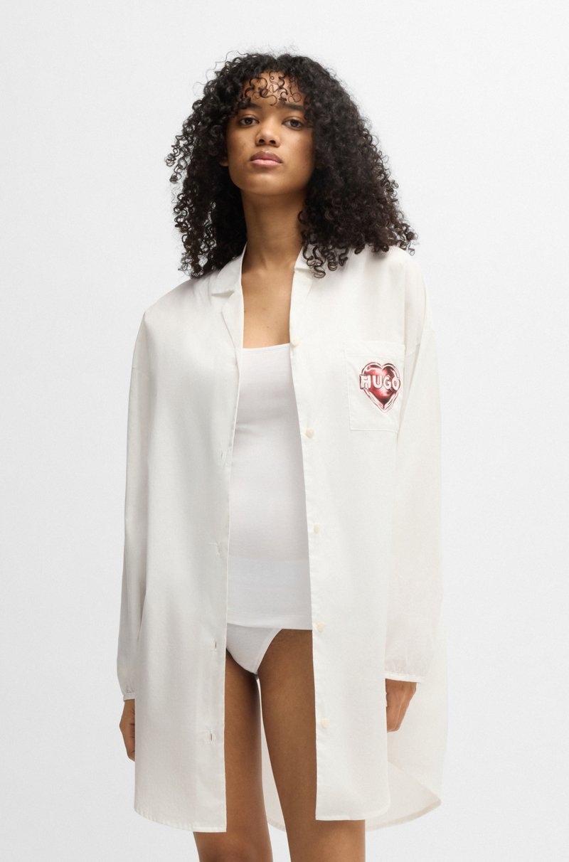 Hugo Boss Camisa de noche en popelín de algodón con logo de corazón estampado