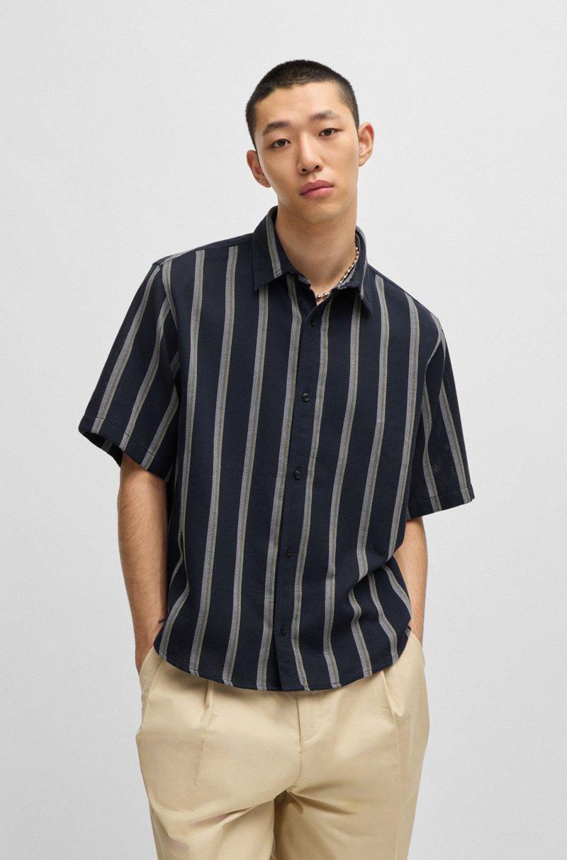 Hugo Boss Camisa loose fit a rayas en algodón de trama abierta