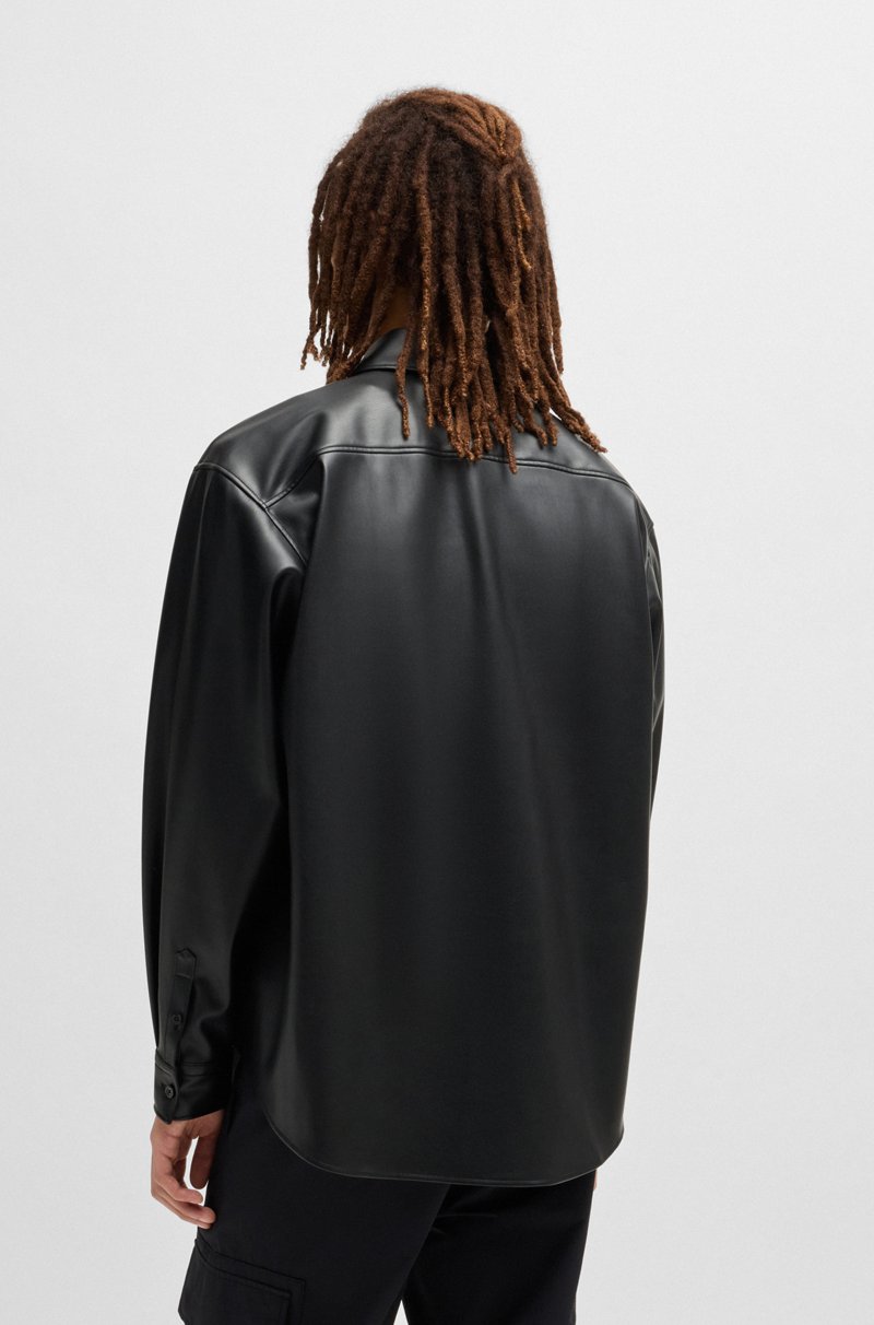 Hugo Boss Camisa Oversize Fit De Piel Sintética Con Logo Apilado