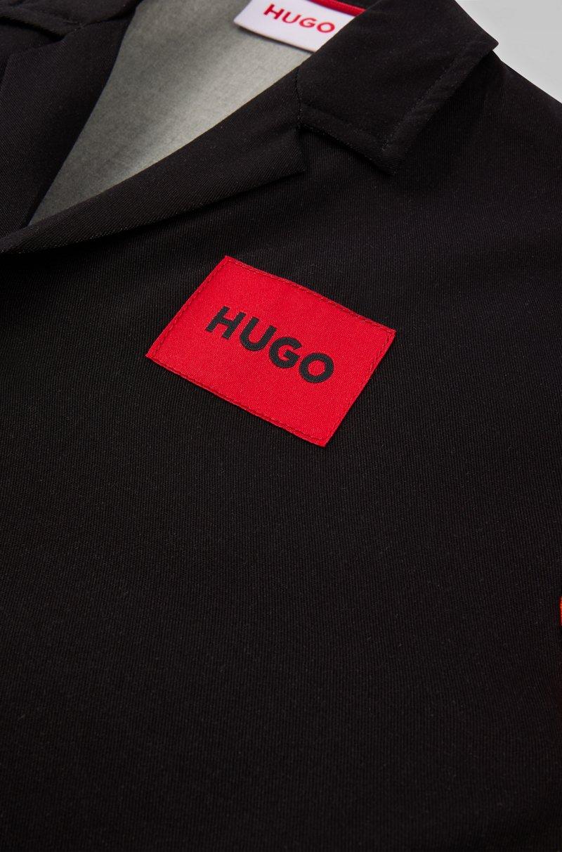 Hugo Boss Camisa Para Niños Con Ilustración De Llamas Y Etiqueta Con Logo