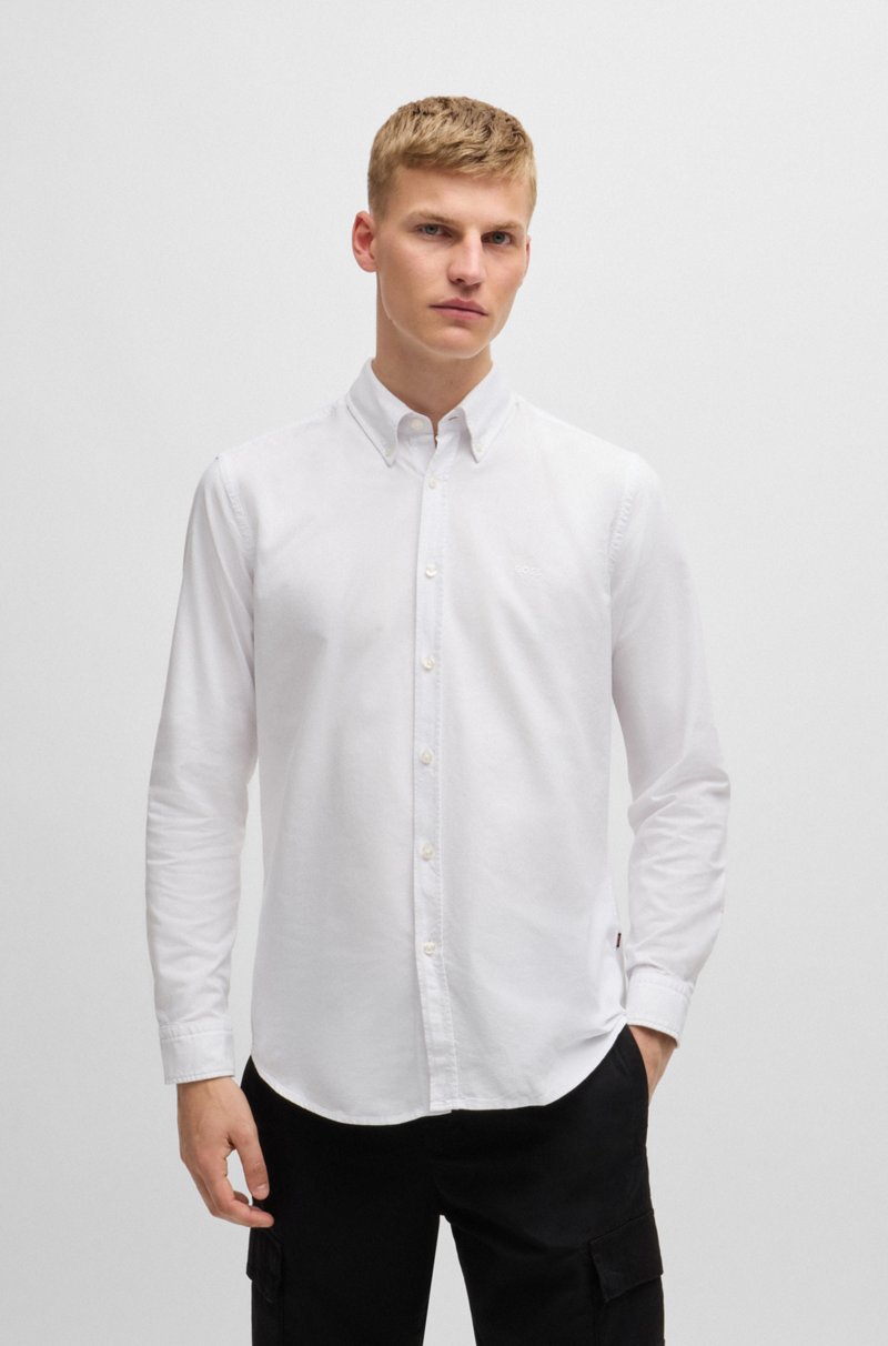 Hugo Boss Camisa regular fit de algodón con botones en el cuello