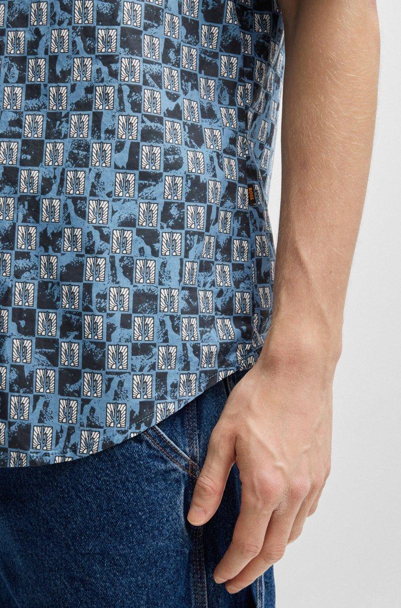 Hugo Boss Camisa regular fit en popelín de algodón estampado