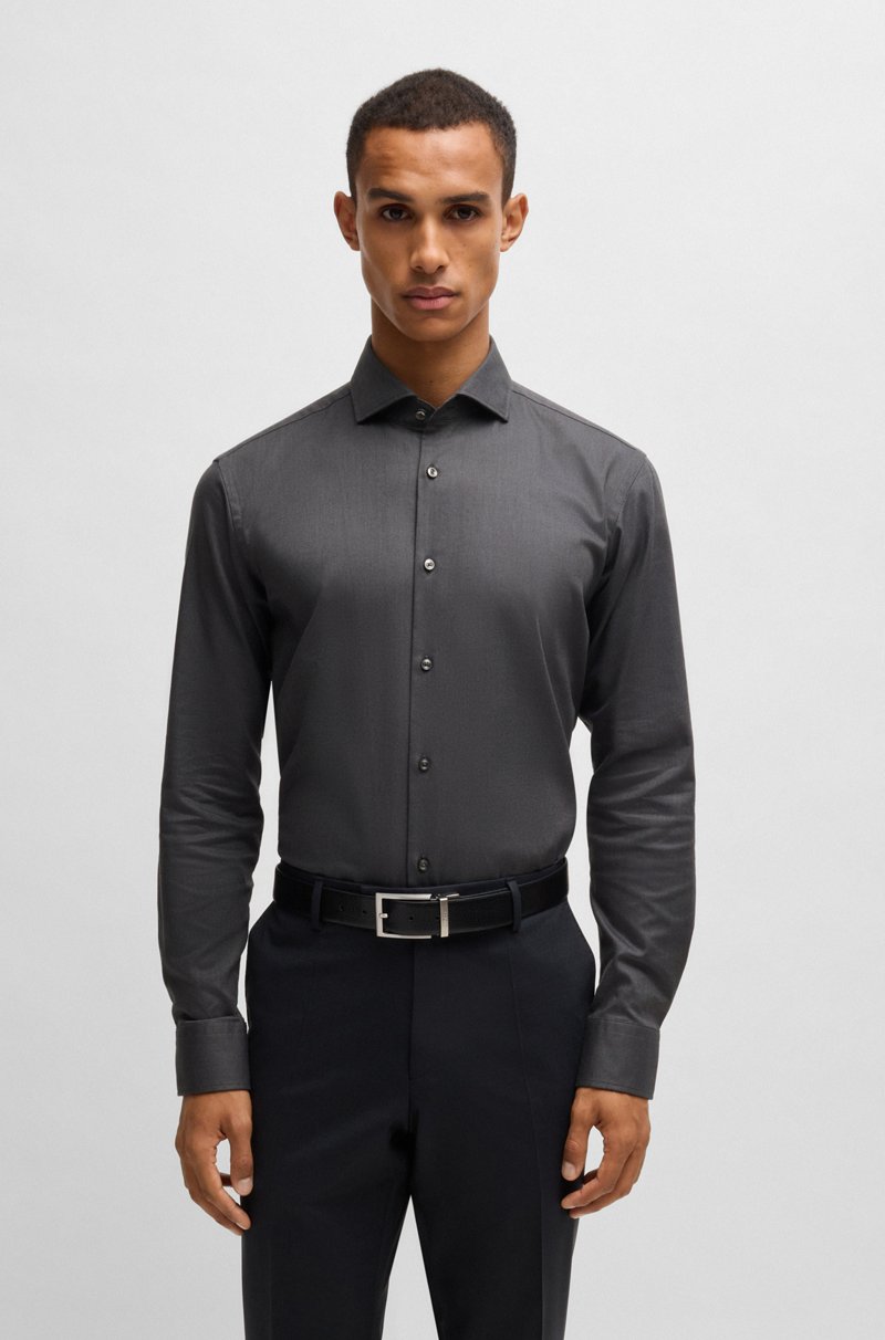 Hugo Boss Camisa regular fit en sarga de algodón elástico de planchado fácil