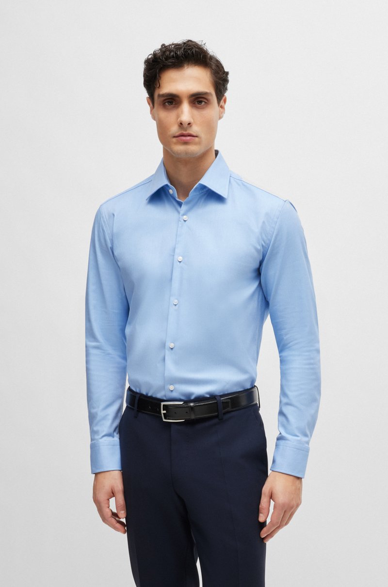 Hugo Boss Camisa slim fit en sarga de algodón elástico de planchado fácil