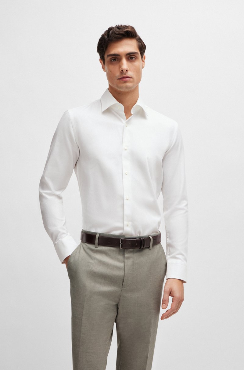 Hugo Boss Camisa slim fit en sarga de algodón elástico de planchado fácil