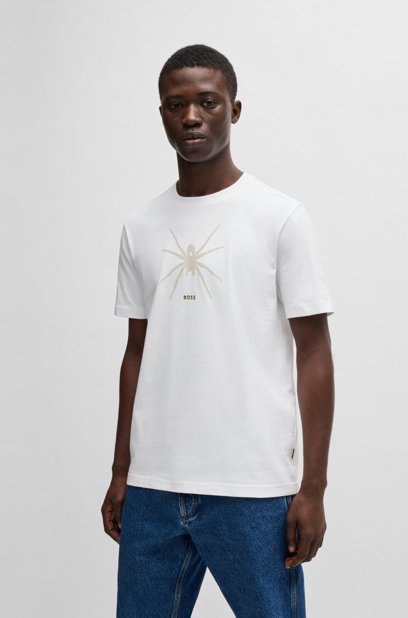 Hugo Boss Camiseta de algodón con cuello redondo y estampado de temporada Hugo Boss Camiseta de algodón con cuello redondo y estampado de temporada