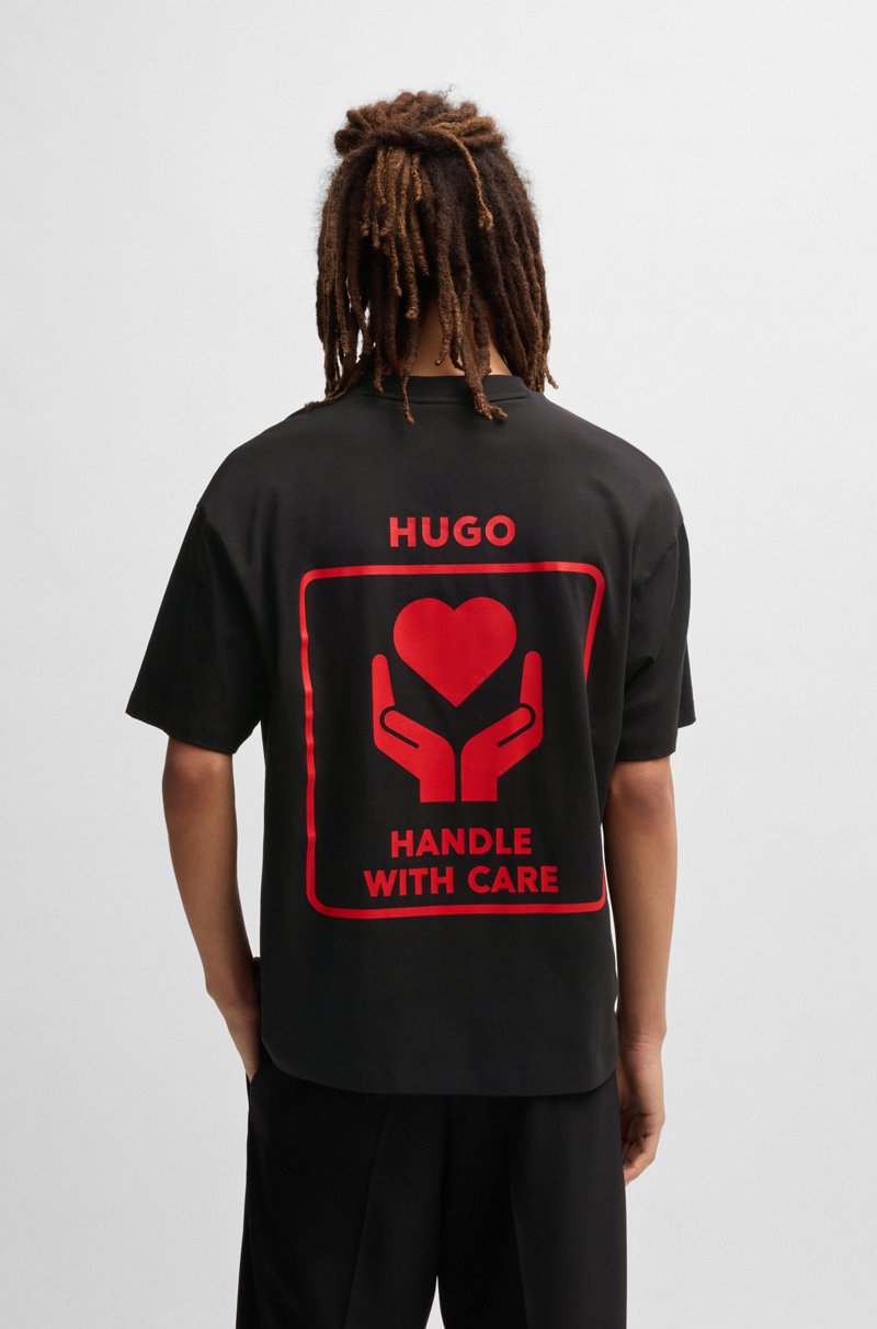Hugo Boss Camiseta De Punto De Algodón Con Ilustración De Corazón