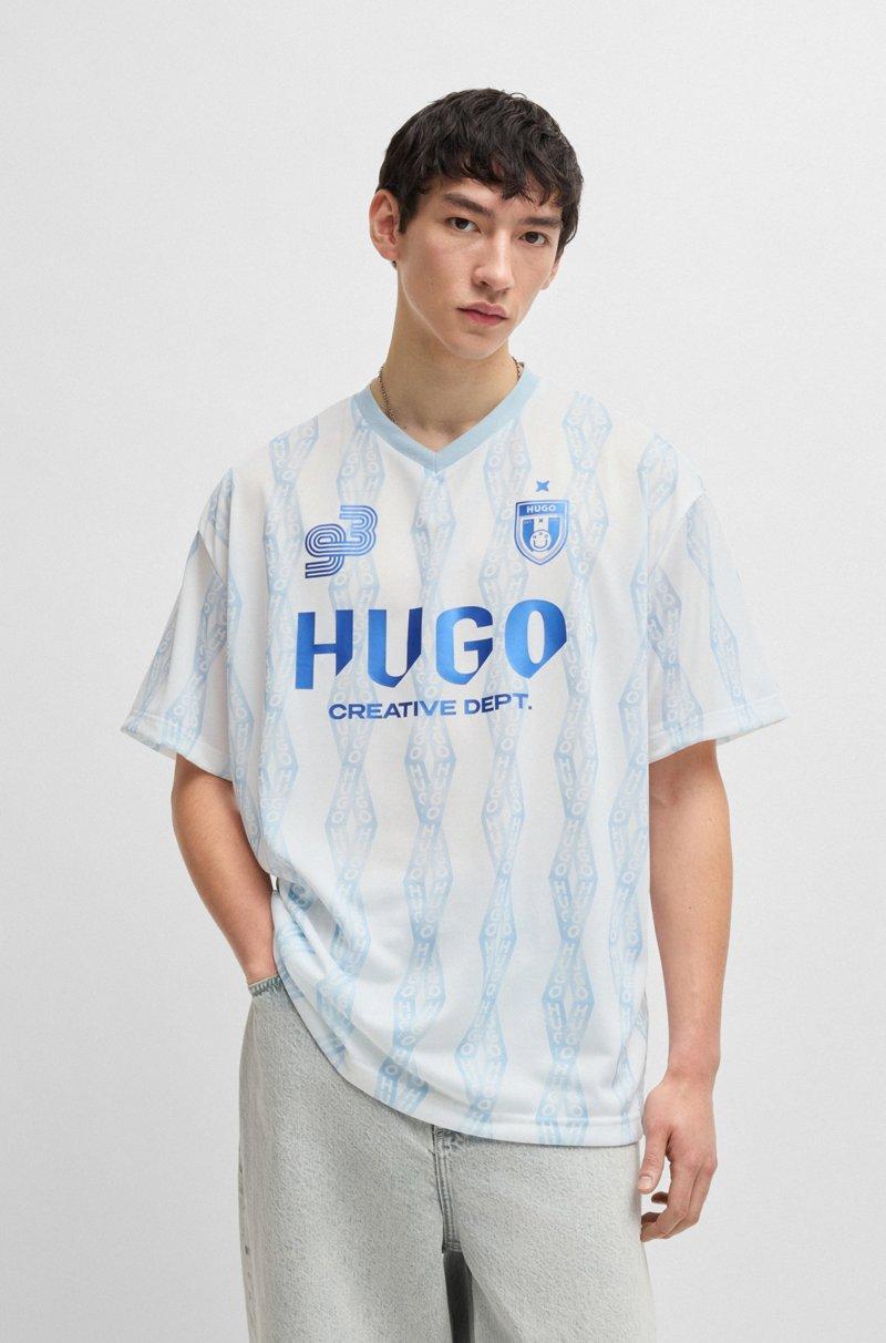 Hugo Boss Camiseta Oversize Fit Con Ilustración Inspirada En El Fútbol