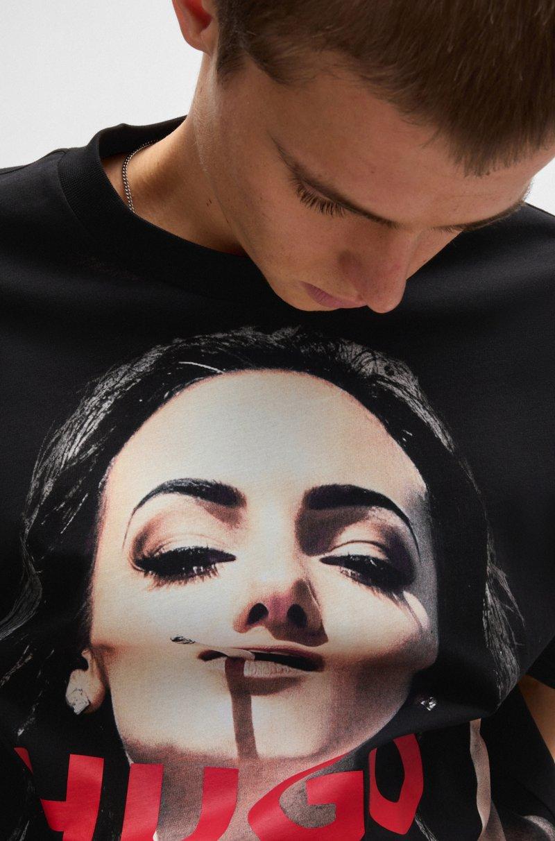 Hugo Boss Camiseta Oversize Fit De Algodón Con Estampado Llamativo