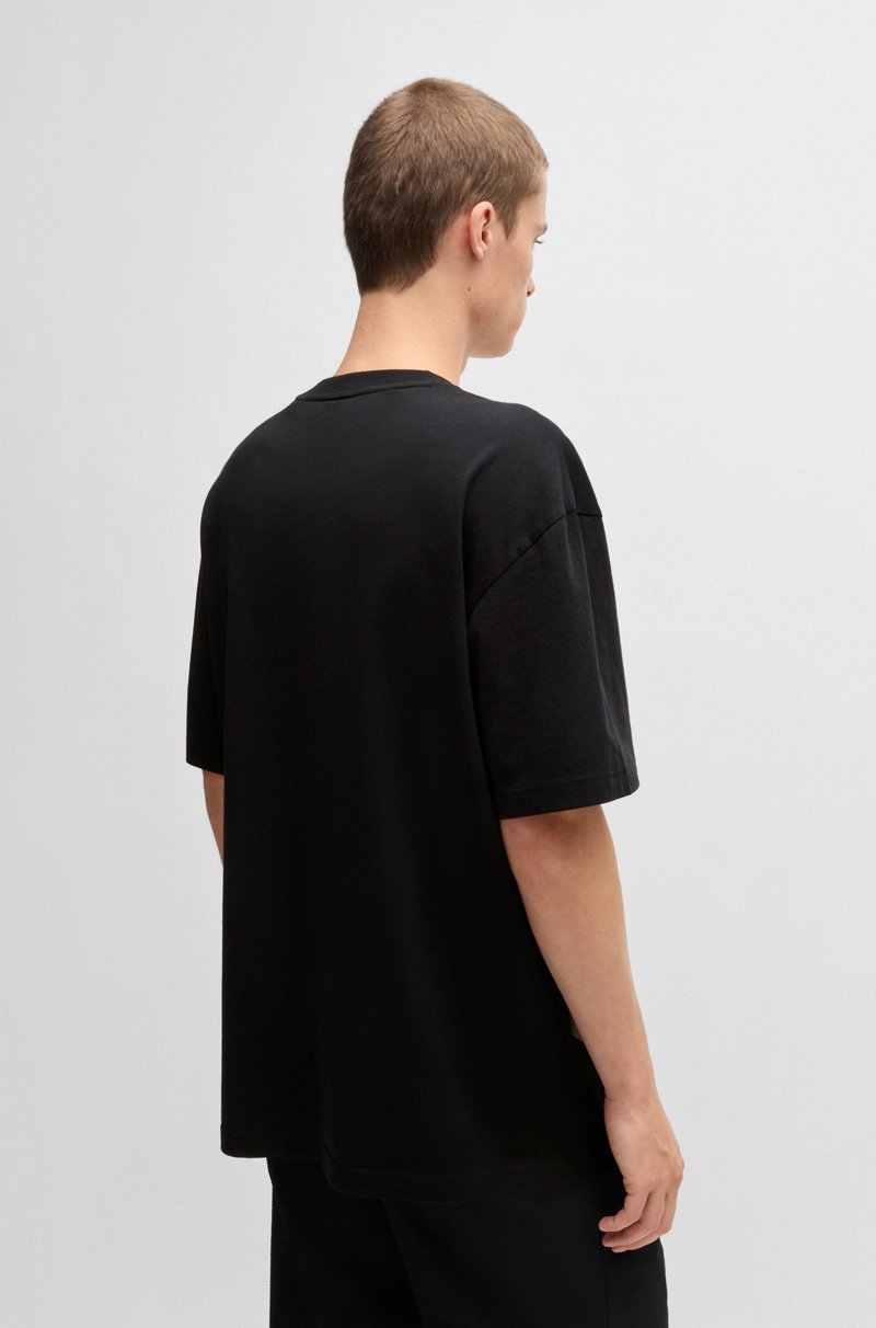 Hugo Boss Camiseta Oversize Fit De Algodón Con Estampado Llamativo