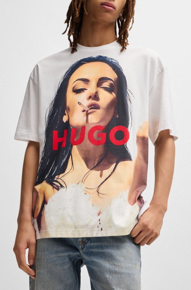 Hugo Boss Camiseta Oversize Fit De Algodón Con Estampado Llamativo
