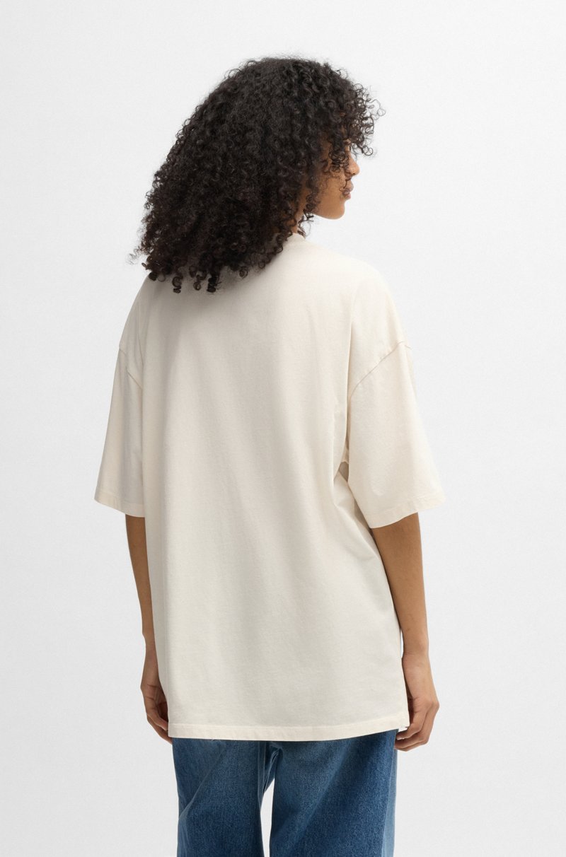 Hugo Boss Camiseta Oversize Fit De Algodón Con Logo De La Nueva Temporada