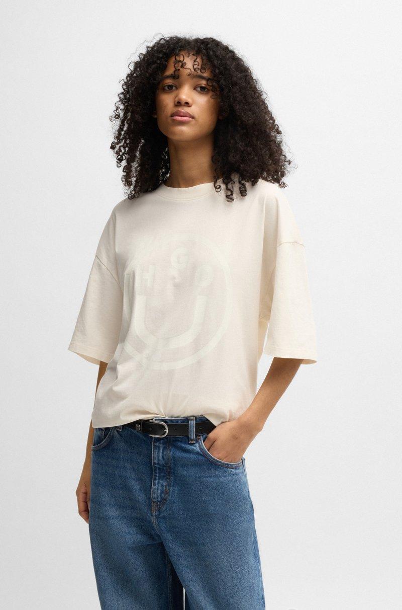 Hugo Boss Camiseta oversize fit de algodón con logo de la nueva temporada