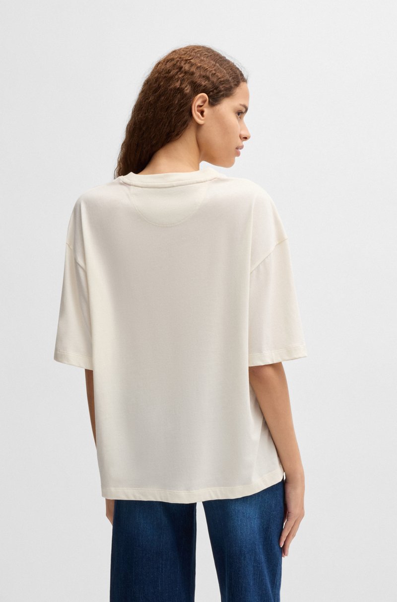 Hugo Boss Camiseta Oversize Fit De Punto De Algodón Con Ilustración De Temporada