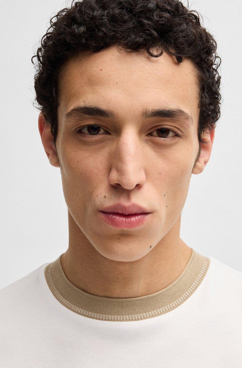 Hugo Boss Camiseta Slim Fit De Algodón Mercerizado Con Raya En El Cuello