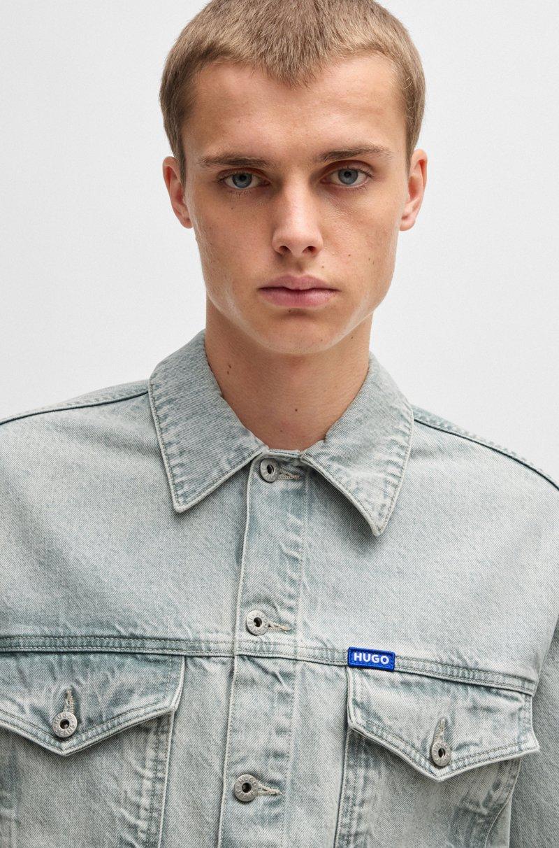 Hugo Boss Cazadora Regular Fit En Denim Gris Claro Lavado A La Piedra