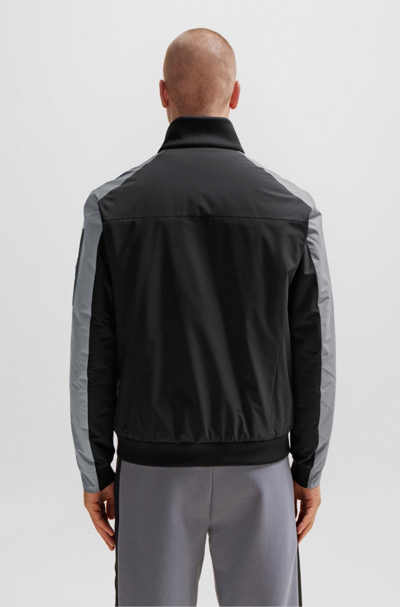 Hugo Boss Chaqueta Acolchada Repelente Al Agua Con Bolsillo Con Detalle De La Marca En La Manga