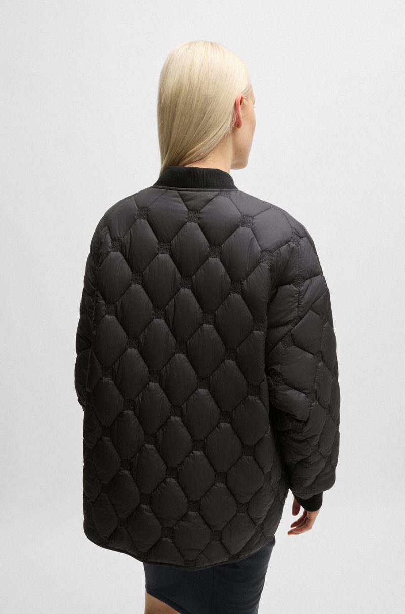 Hugo Boss Chaqueta Repelente Al Agua Con Forro Y Logos Apilados En El Guateado