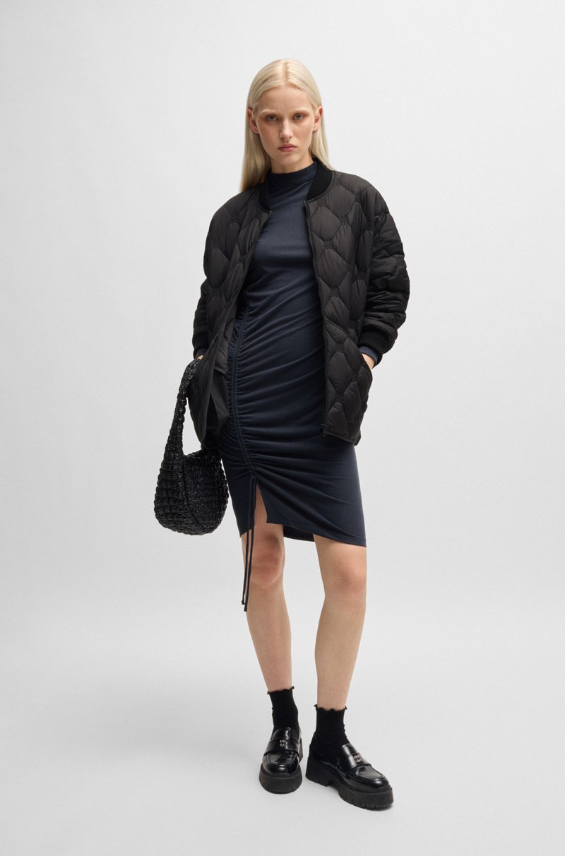 Hugo Boss Chaqueta Repelente Al Agua Con Forro Y Logos Apilados En El Guateado