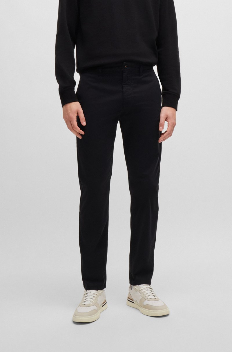 Hugo Boss Chinos tapered fit de raso de algodón elástico
